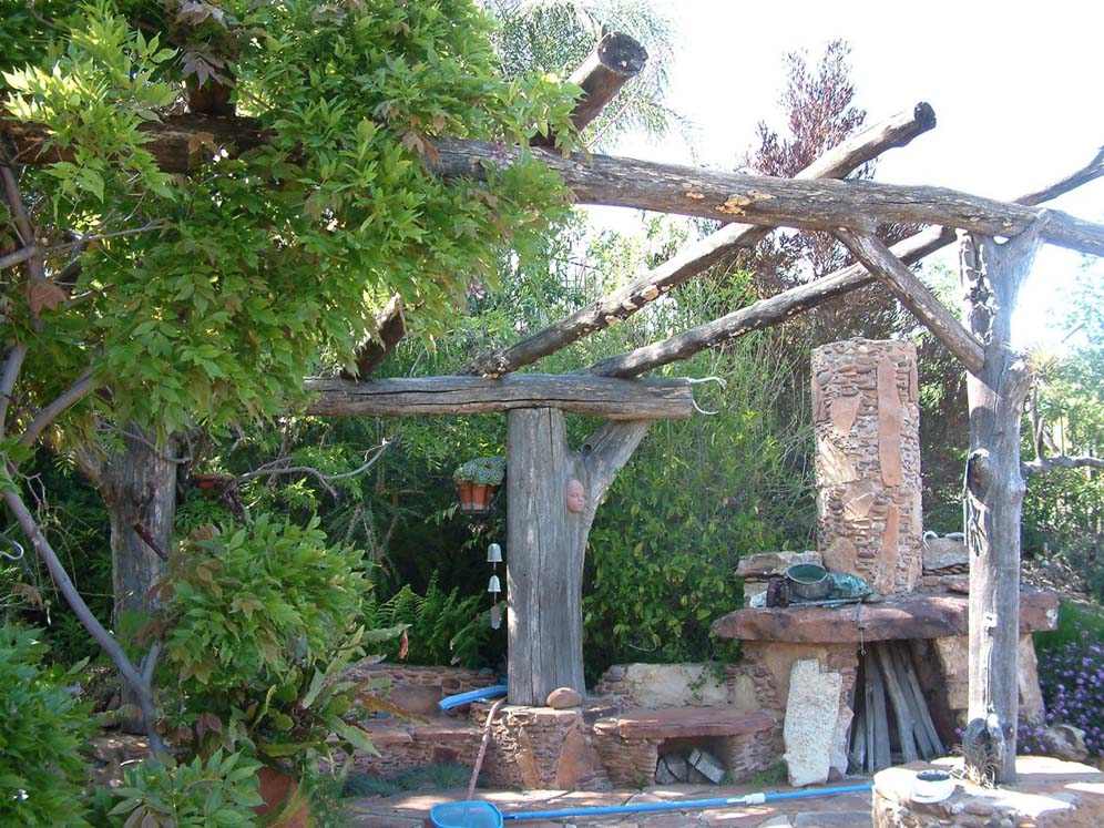 Rustic Logs for Trellis